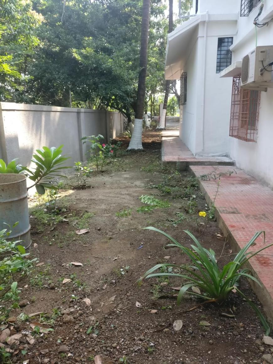 Krushna Kunj Holiday Home 알리바그 외부 사진